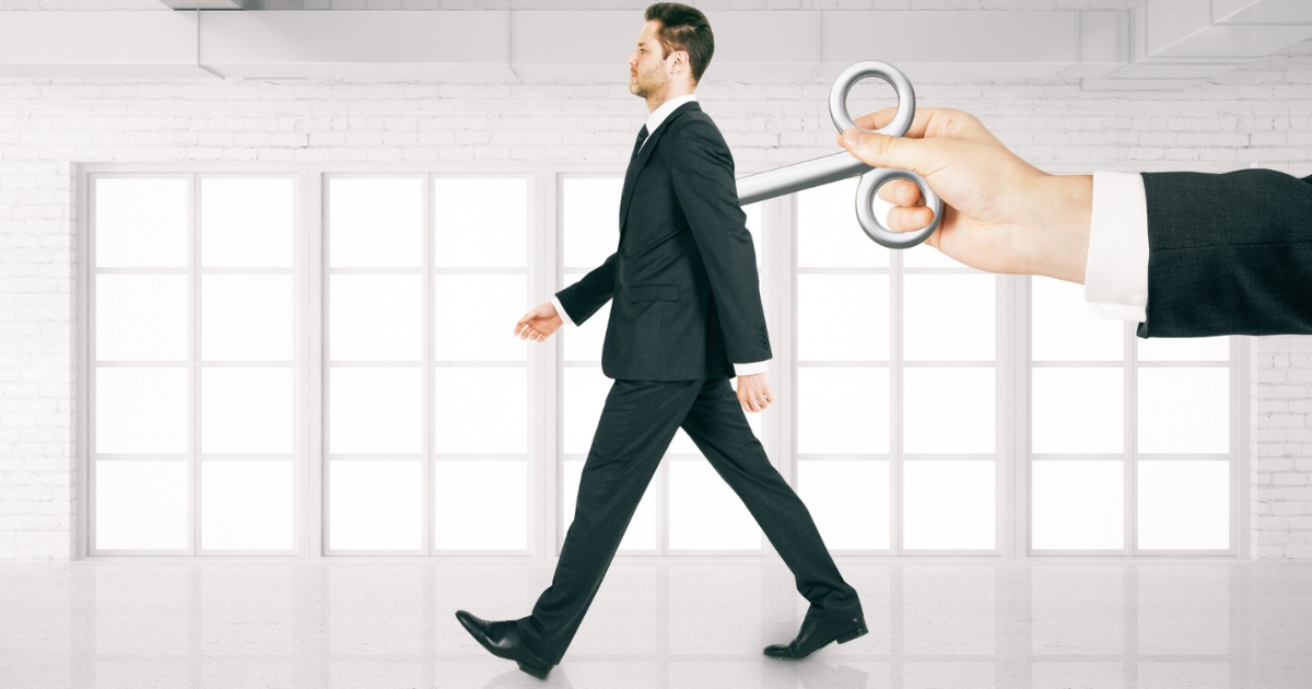 Management hay quản lý vi mô là phong cách lãnh đạo có tính kiểm soát nhân viên cao